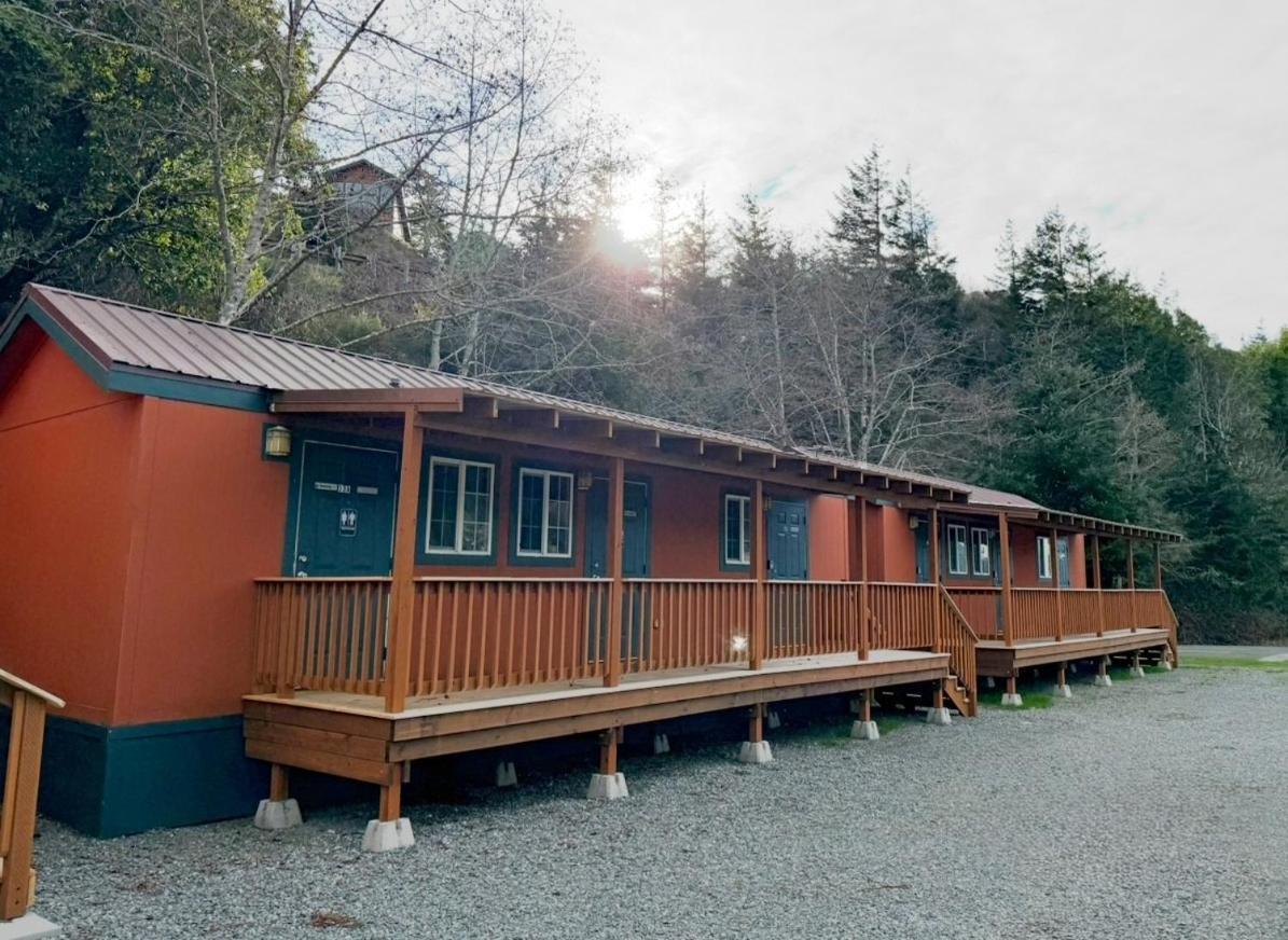 Rogue River Landing Resort Gold Beach Buitenkant foto